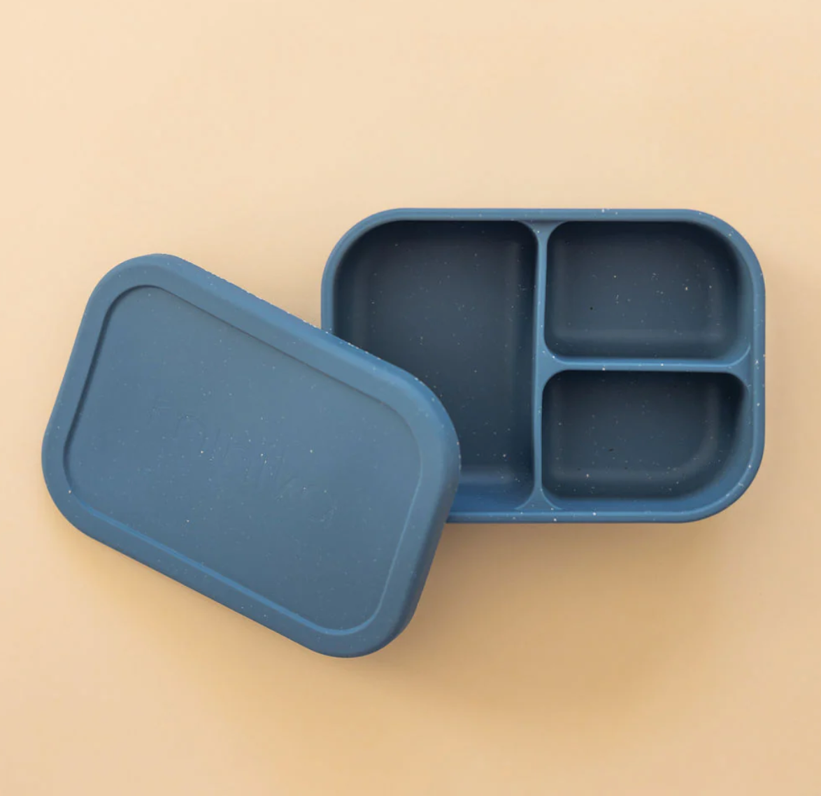Bento lunch box  by Minika