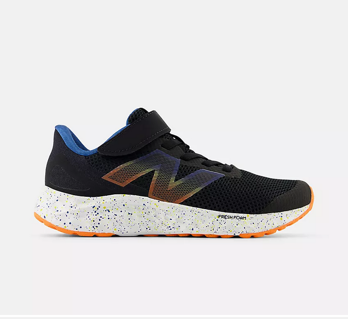 New Balance Fresh Foam Arishi v4 Bungee Lace with Top Strap Black Blue