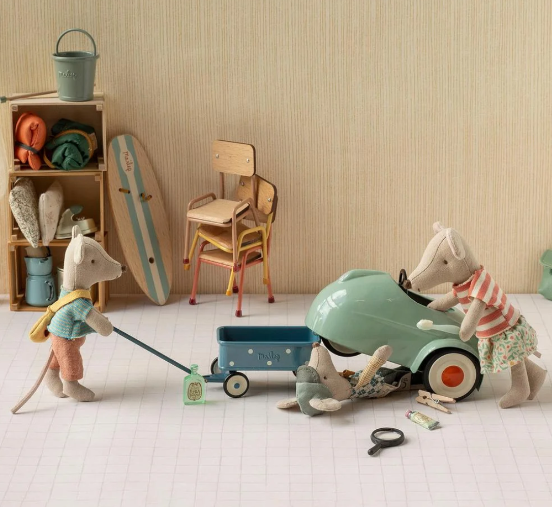 Maileg Mouse Car - Light Mint