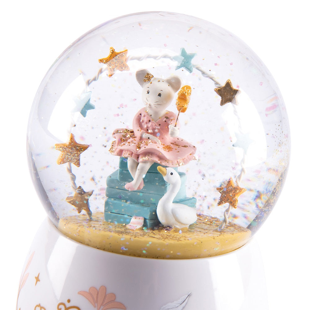 Load image into Gallery viewer, Petite Ecole De Danse - Musical Snow Globe By Moulin Roty
