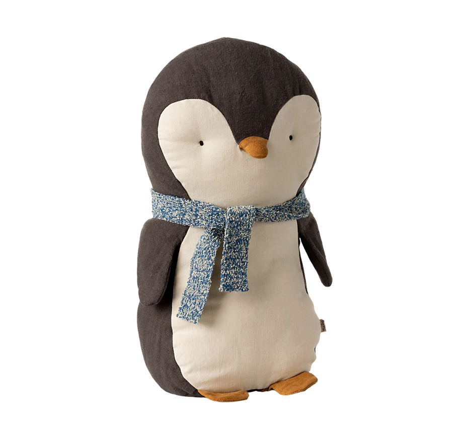 Penguin, Medium  by Maileg