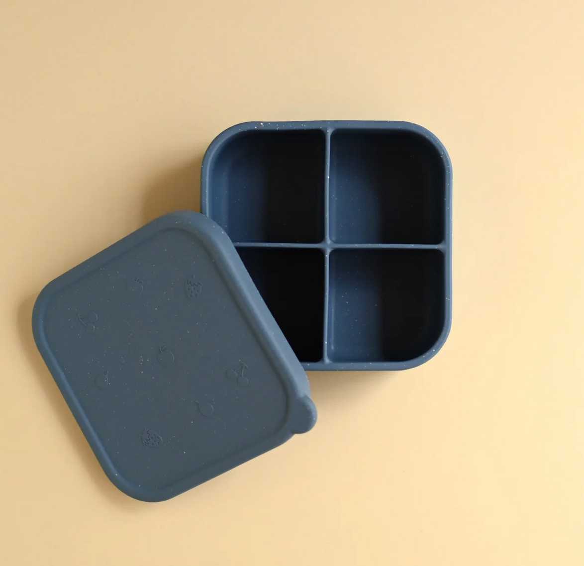 Snack box  by Minika