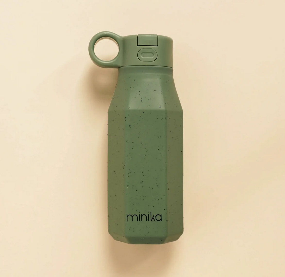 Water bottle  by Minika