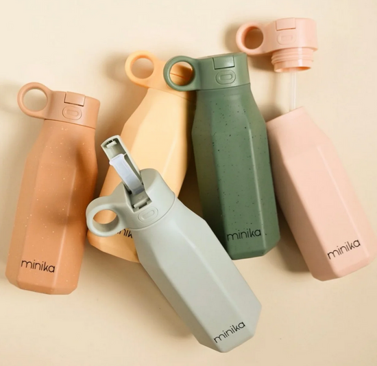 Water bottle  by Minika