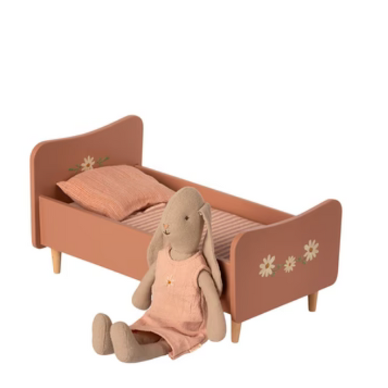 Load image into Gallery viewer, MAILEG - Mini Wooden Bed - Rose
