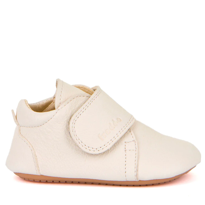 FRODDO Prewalkers Shoes - White
