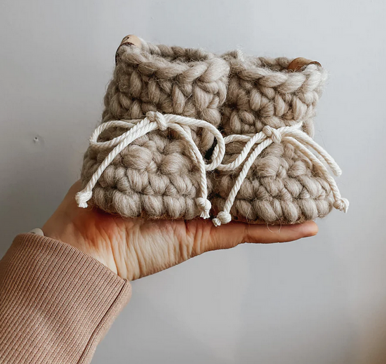 Load image into Gallery viewer, Les petits Tousi - Wool booties - Sand
