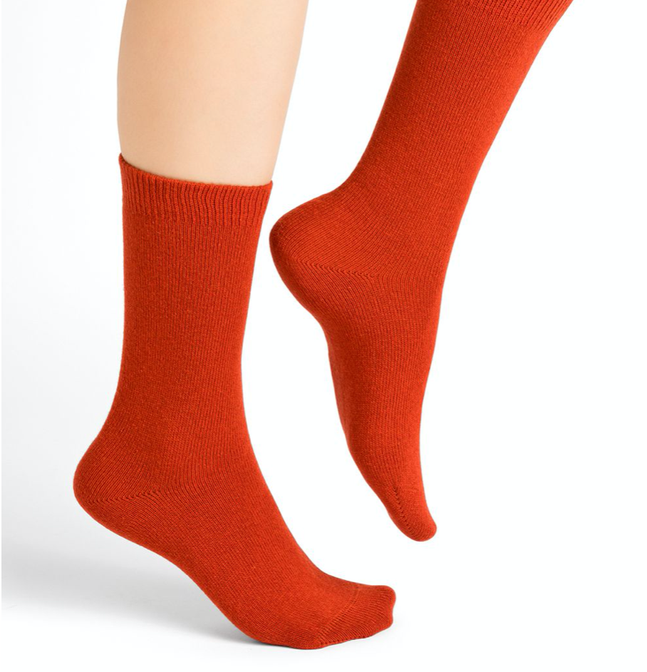 Load image into Gallery viewer, Bleuforet Cashmere socks Tabasco
